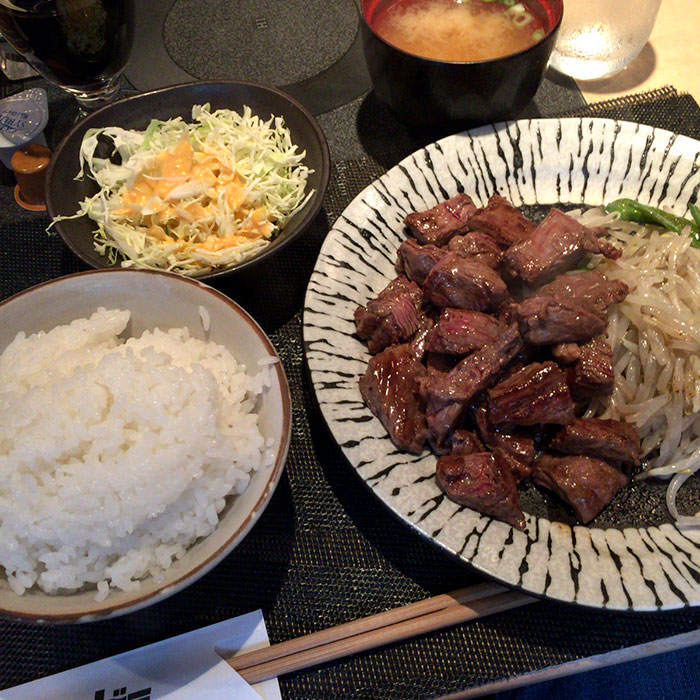 西新宿ランチ パンドラ で お箸で食べる本格ステーキランチ 満足度高し Nmrevolution Blog