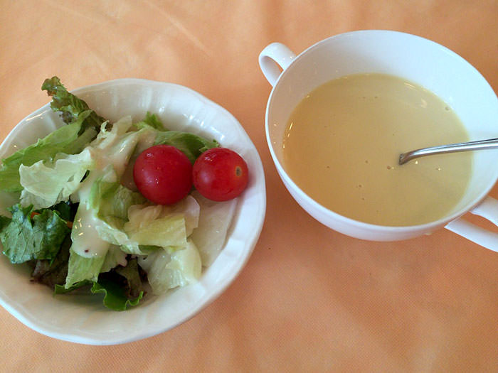 シンプルだけど地味に美味しい。
