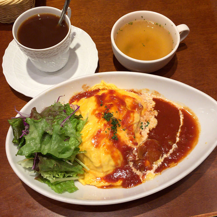 西新宿ランチ 新宿西口 カフェ カトル ヴァン ヌフ Cafe ベーシックなのにめちゃくちゃ美味しい半熟オムライス Nmrevolution Blog